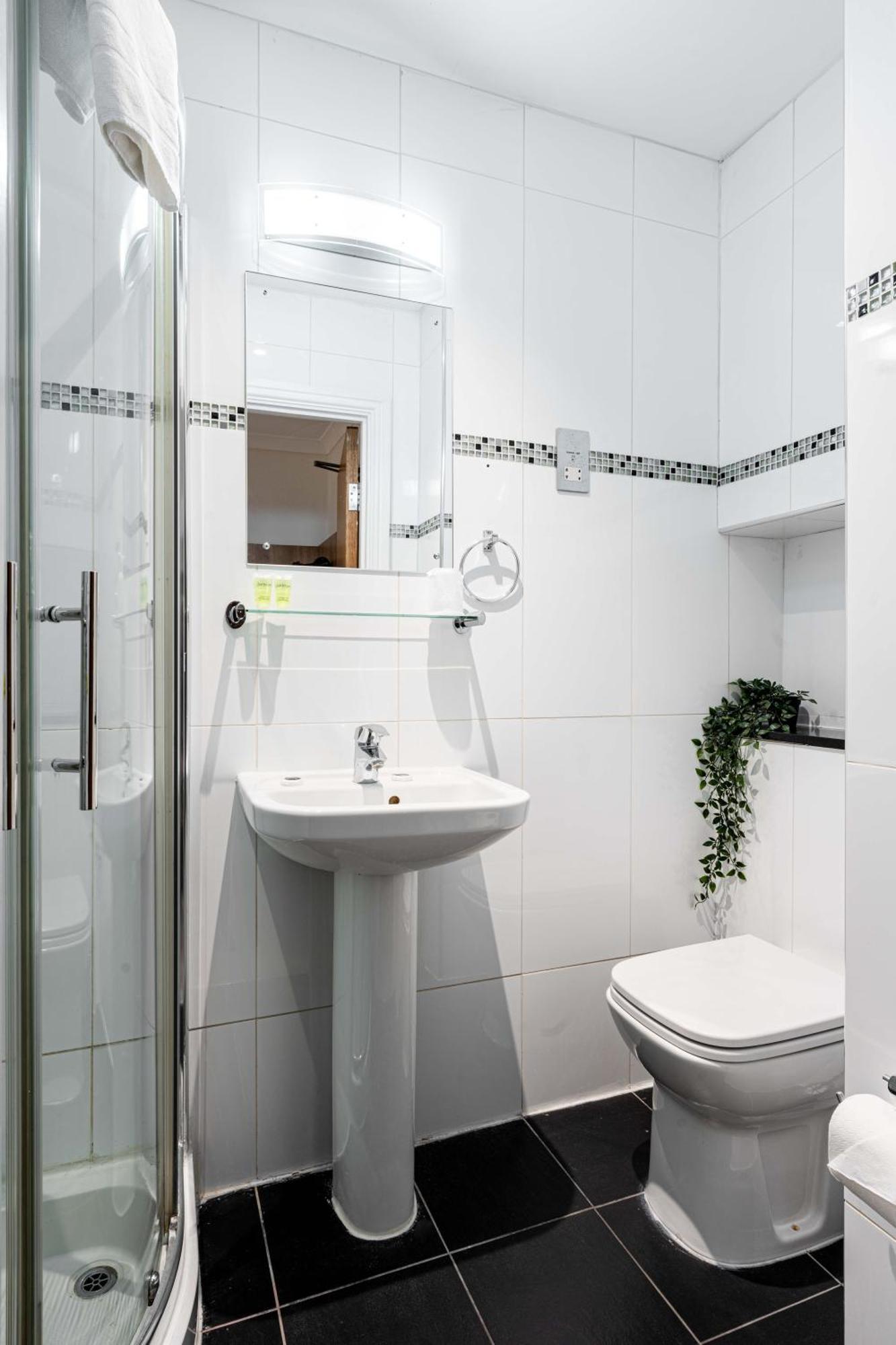 Chambre Simple avec Salle de Bains Privative
